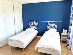 4 多间卧室、熨斗/熨衣板、免费 WiFi、床单