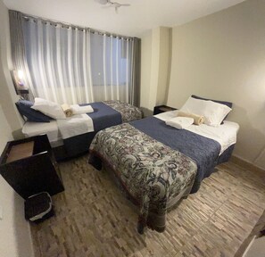 Premium bedding, down duvets, free WiFi, bed sheets - Casa Marluc (Machu Picchu)