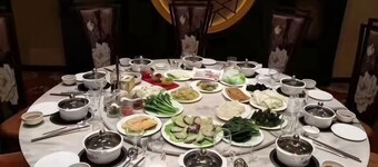 Xinzhou Conference Hotel