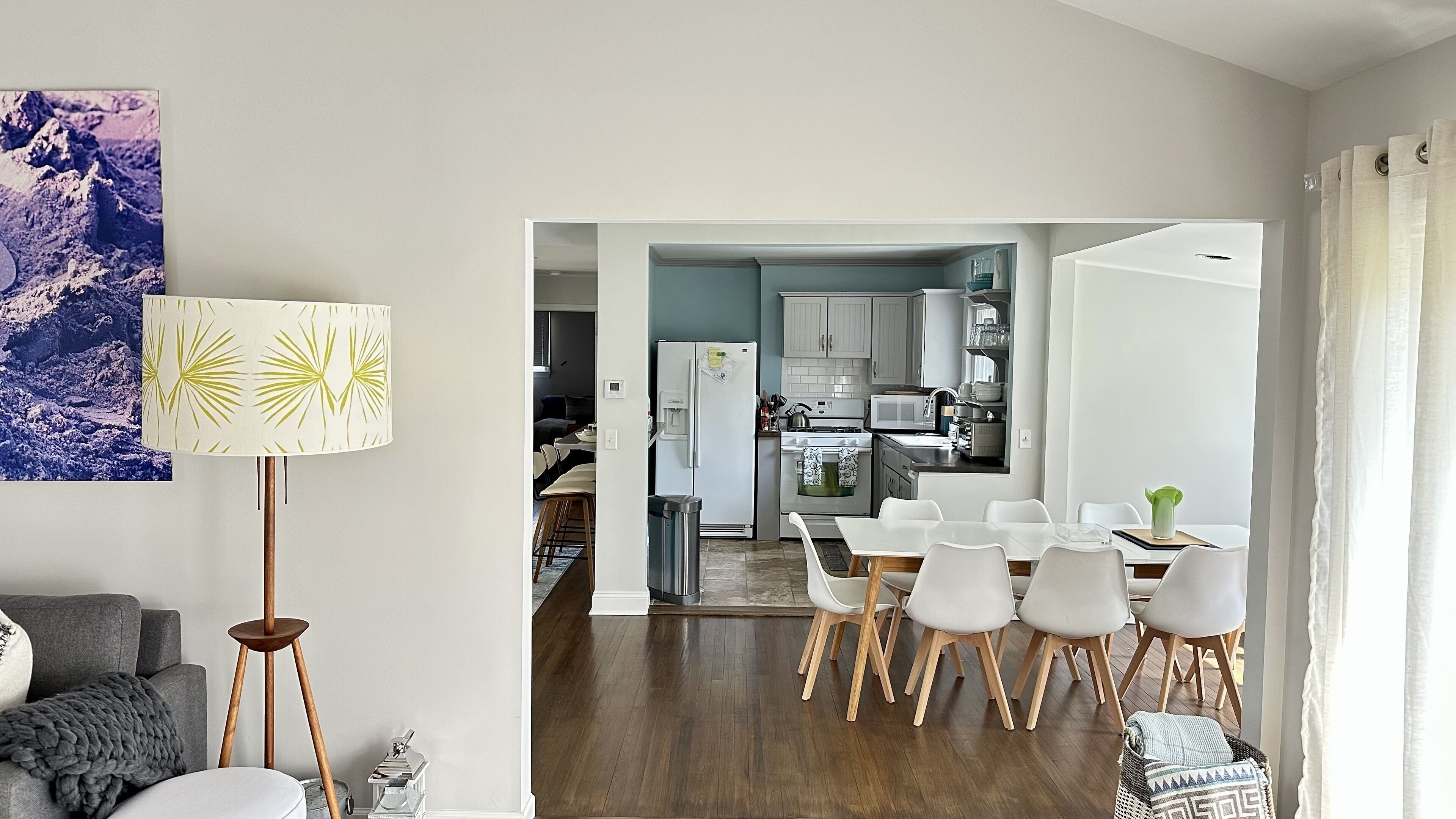 Beautiful Cottage in private Sag Harbor community nxt to beach & nature preserve