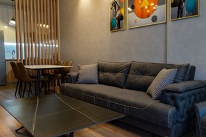 Living area - Gori Apartments (Gori)