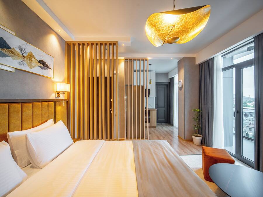 Căn hộ cơ bản, không hút thuốc | Bộ đồ giường kháng dị ứng, minibar, khu vực làm việc phù hợp cho laptop