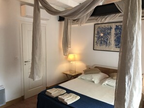 3 chambres, accès Internet, draps fournis