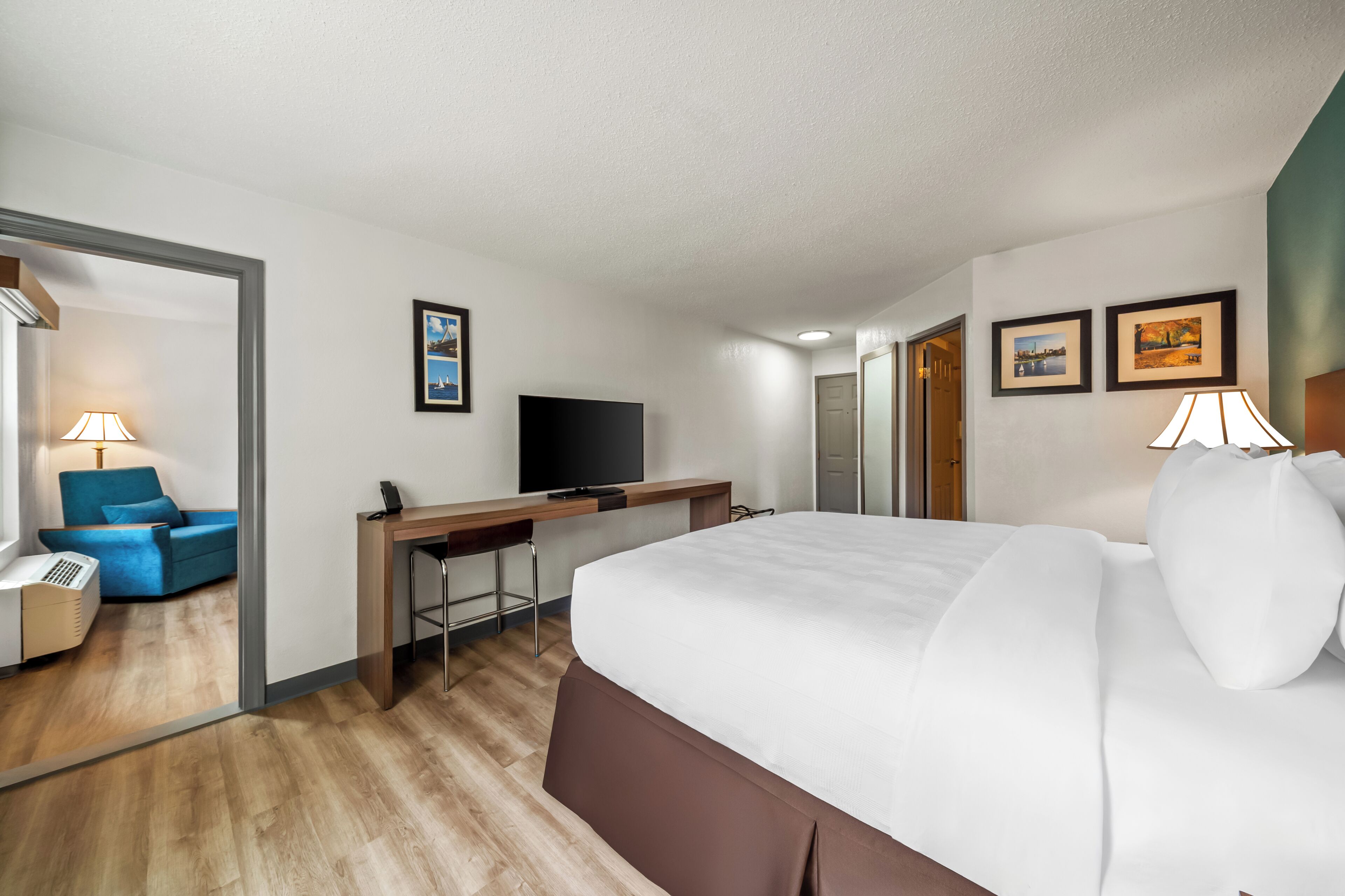 Blackout drapes, iron/ironing board, free WiFi