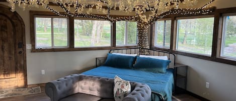 1 habitación, wifi gratis y ropa de cama