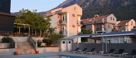 1 camera, insonorizzazione, Wi-Fi gratuito, lenzuola