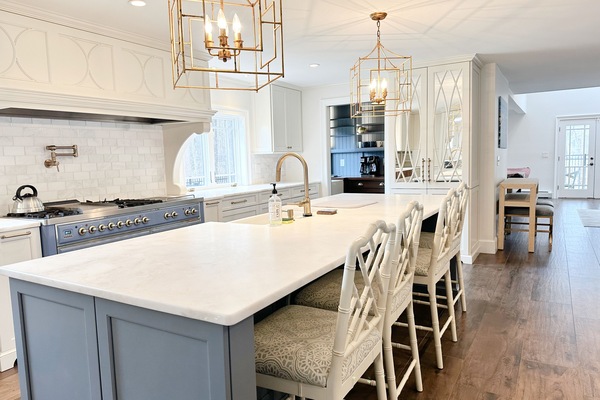 Gourmet kitchen with gourmet seating