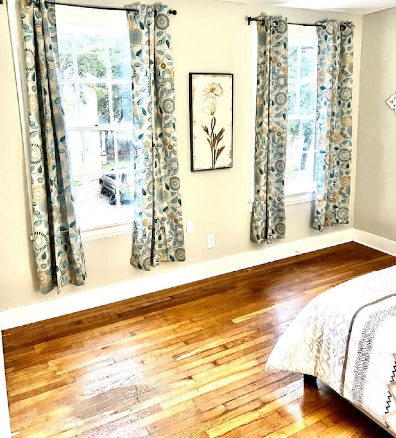 *Historic Cottage in Cloverdale*