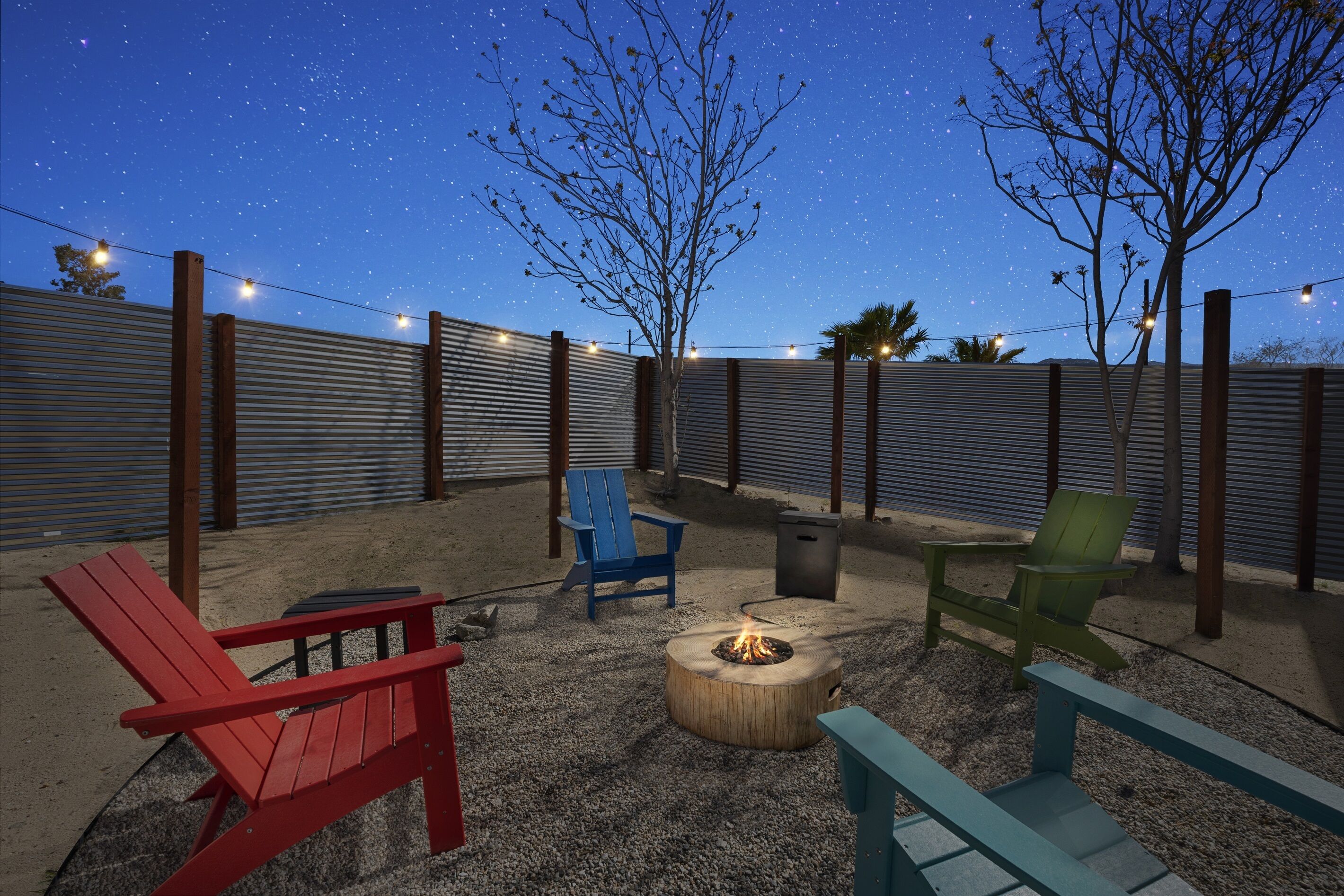 *Fall Special* - Hot tub, Fire pit, Hammocks