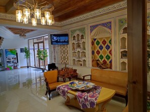 TV - Nostalgia boutique hotel (Bukhara)