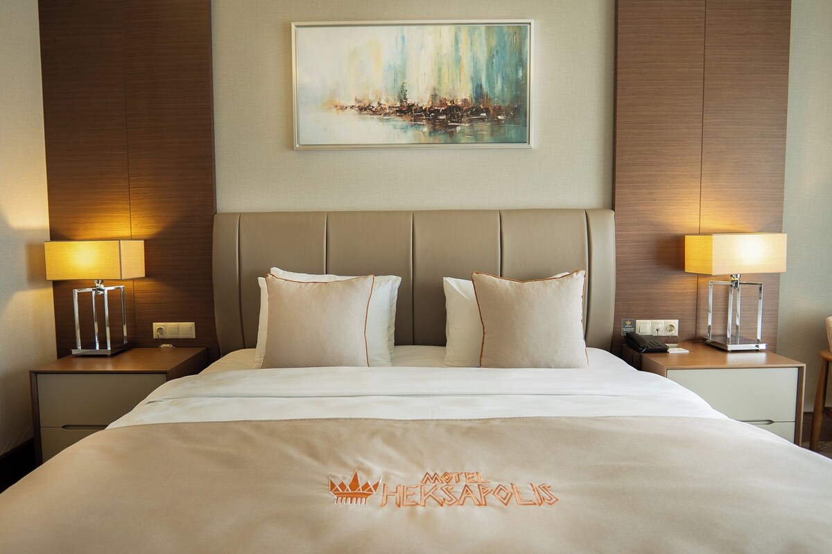 Suite Room