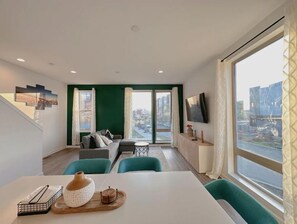 Interior - City View Luxury New Modern Townhouse w/Roof deck (Philadelphia)