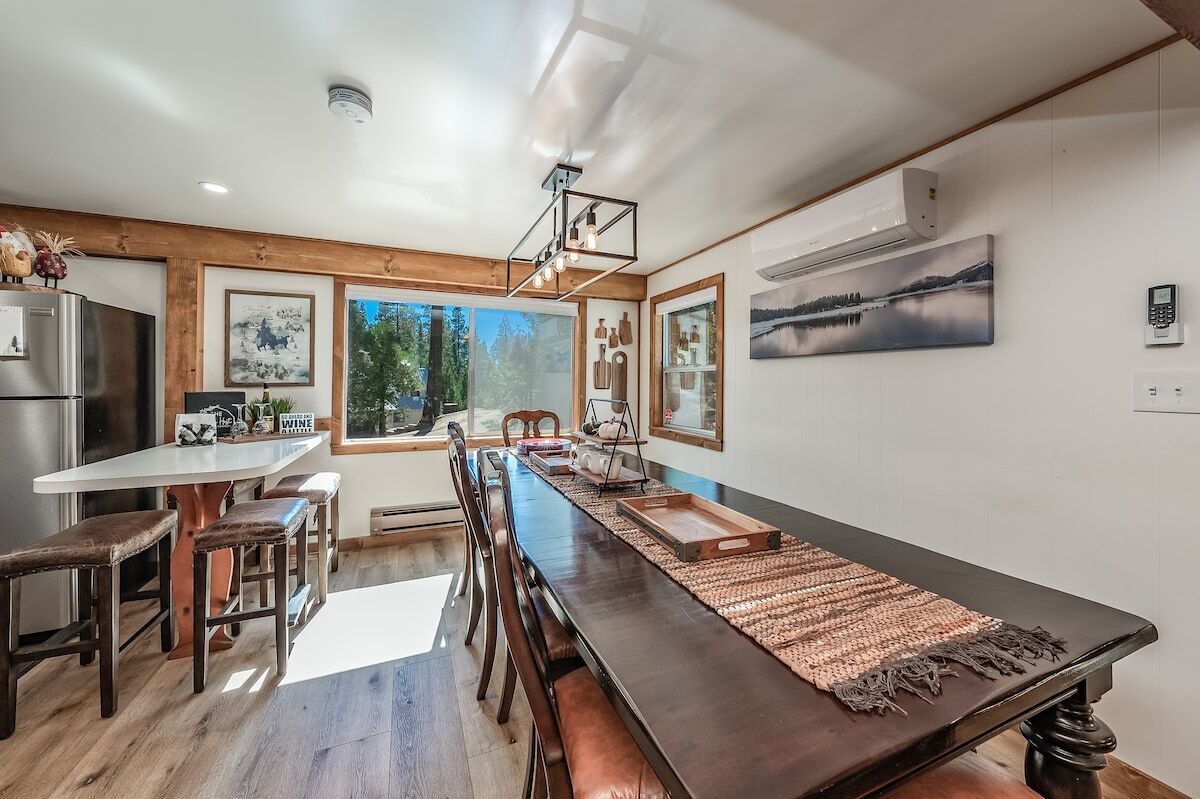 Buckeye Bear's Den-AC*-Walking Distance to town