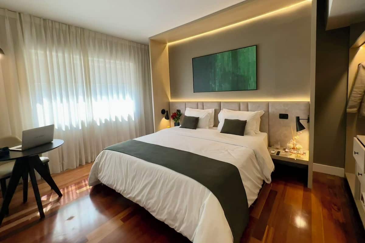 Deluxe Double Room, 1 Queen Bed