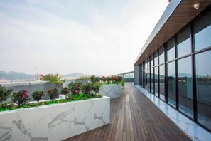 Terrace/patio - He Hotel (Liuyang)