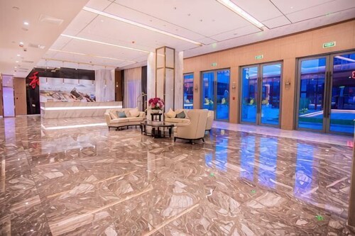 He Hotel