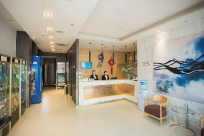 Jinjiang Inn (Hohhot Dazhao Affiliated Hospital Metro Station)