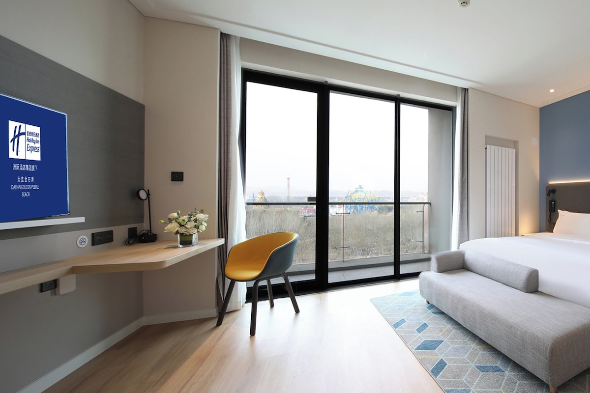 スタンダード ルーム キングベッド 1 台 (Extra Floor Space) | 防音設備