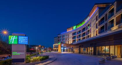 Holiday Inn Express Dalian Golden Pebble Beach by IHG