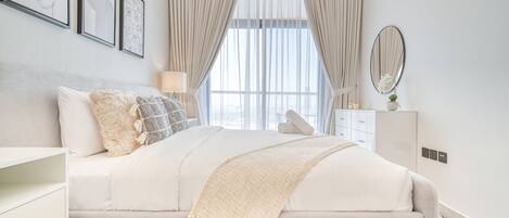 1 bedroom, in-room safe, iron/ironing board, free WiFi