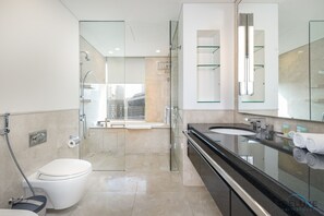Bathtub, hair dryer, towels