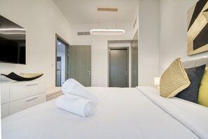 1 bedroom, in-room safe, iron/ironing board, free WiFi