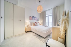 1 sovrum, värdeförvaringsskåp på rummet och strykjärn/strykbräda