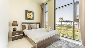 4 bedrooms, in-room safe, iron/ironing board, free WiFi