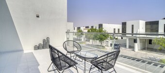 Flawless 3BR Townhouse with Asst's Rm at DAMAC Hills 2 Amazonia by Deluxe Holiday Homes