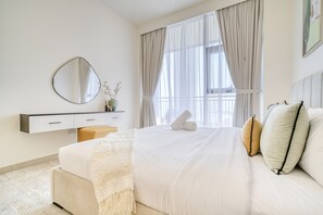 1 bedroom, in-room safe, iron/ironing board, free WiFi