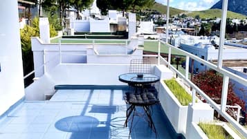 Standard Double Room | Balcony