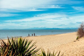 Beach nearby, sun loungers