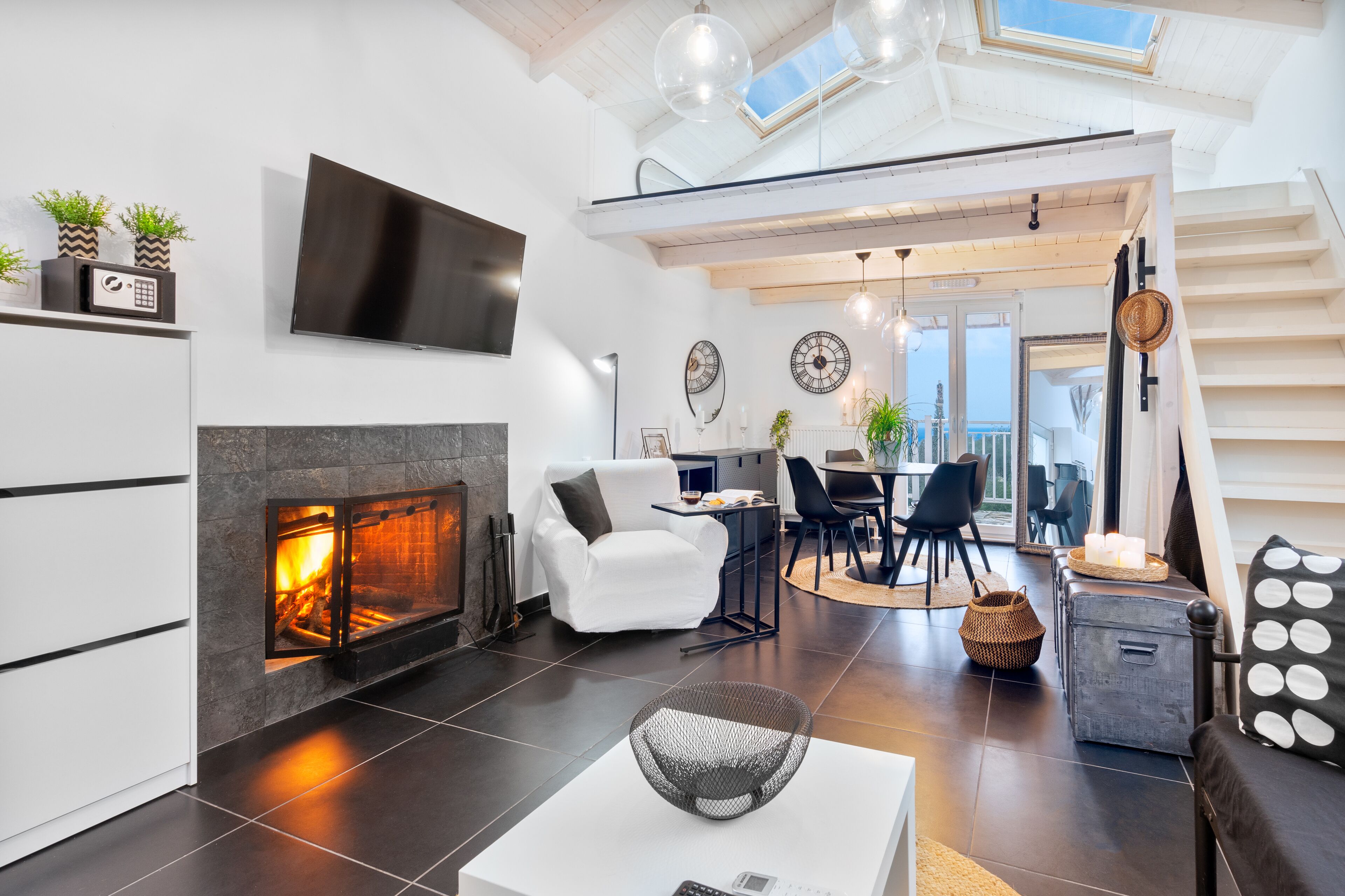 Dea Attica - Sea View Apartment with pool - Mea Terra Villas