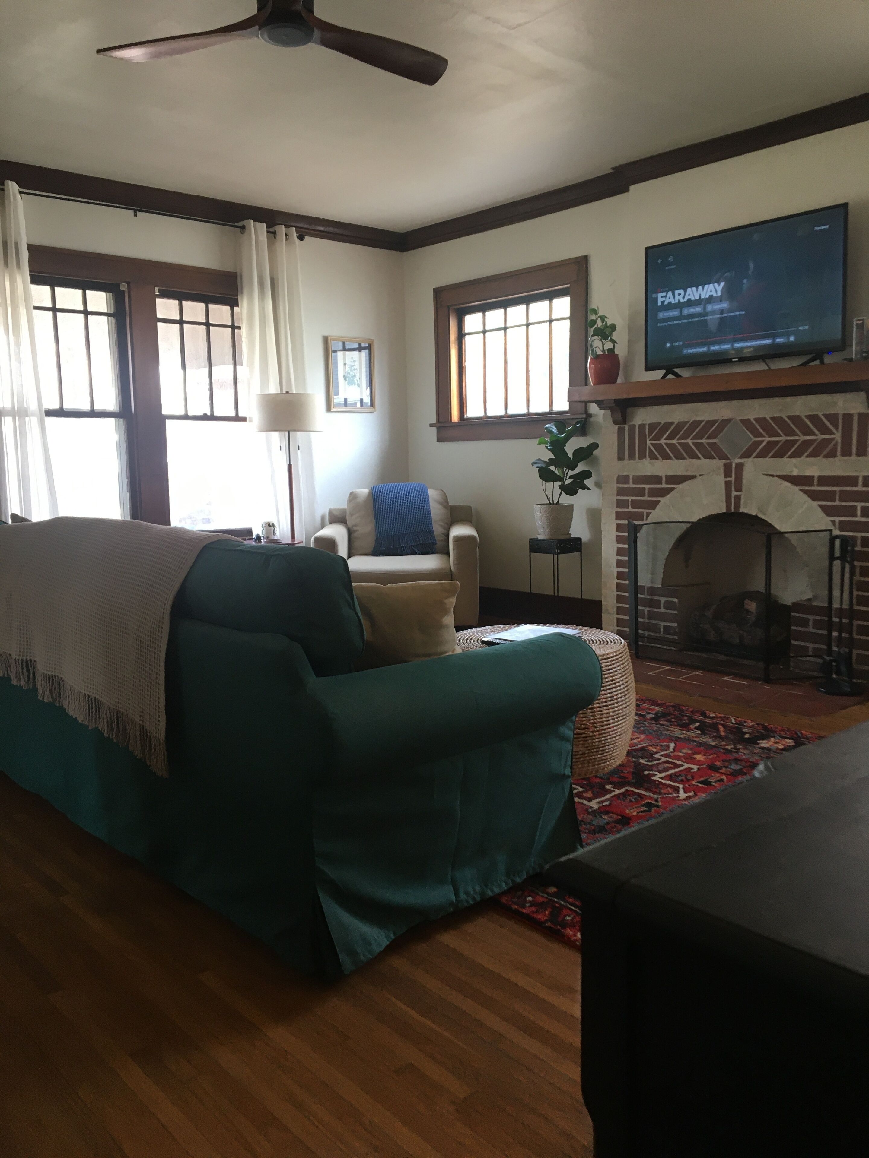 Welcome to 306: The Historic District of Westwood Gardens. 