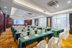 Exterior - Vienna International Hotel (Hangzhou Xiasha University Town) (Hangzhou)