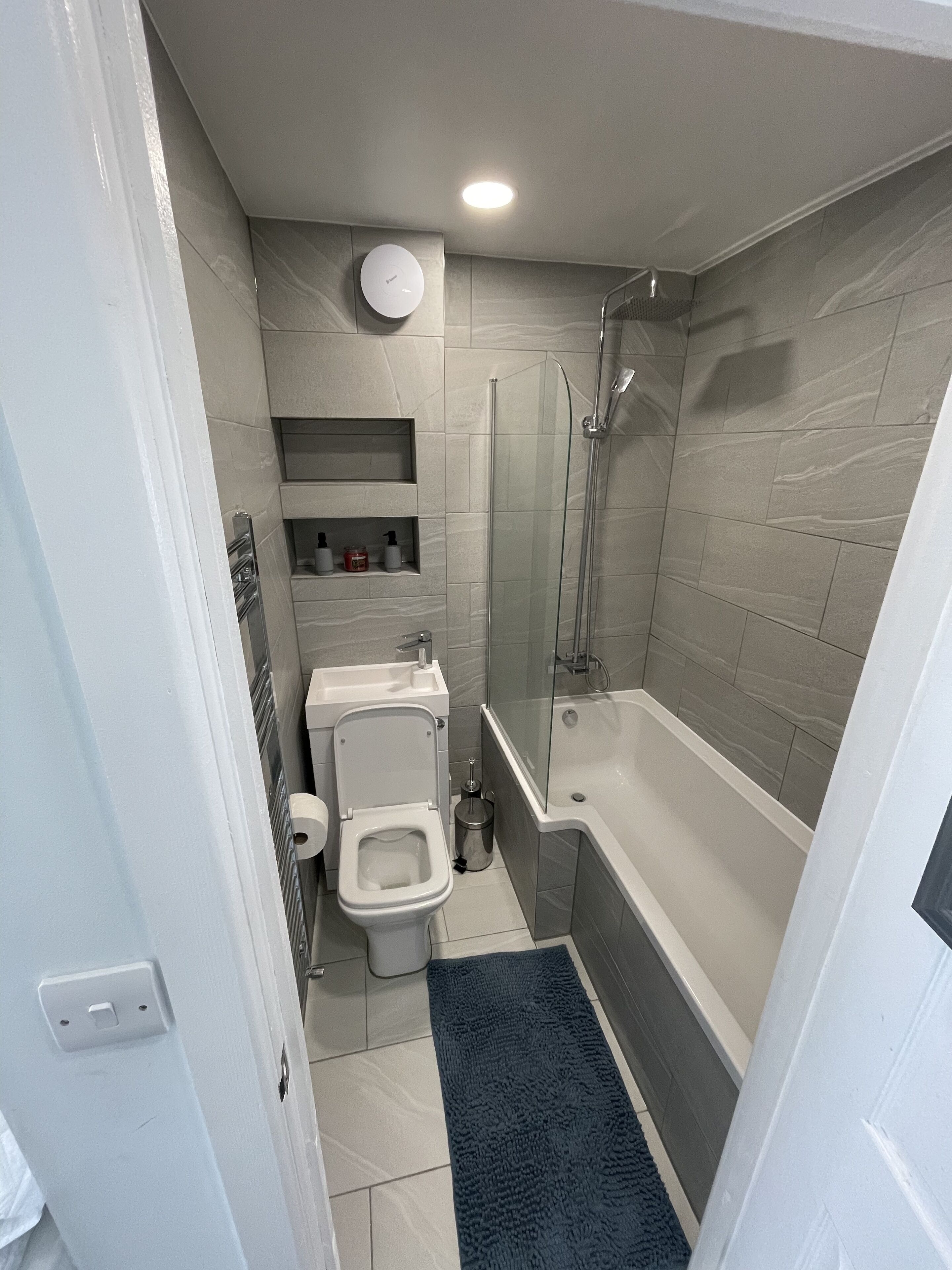 Comfy space in quiet area - 20 min from Sheffield City Center