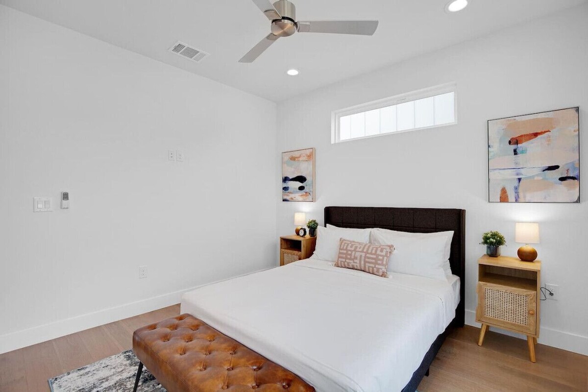 Photo 11 of Downtown Bliss: Modern 4-Bedroom Retreat w/Hot Tub