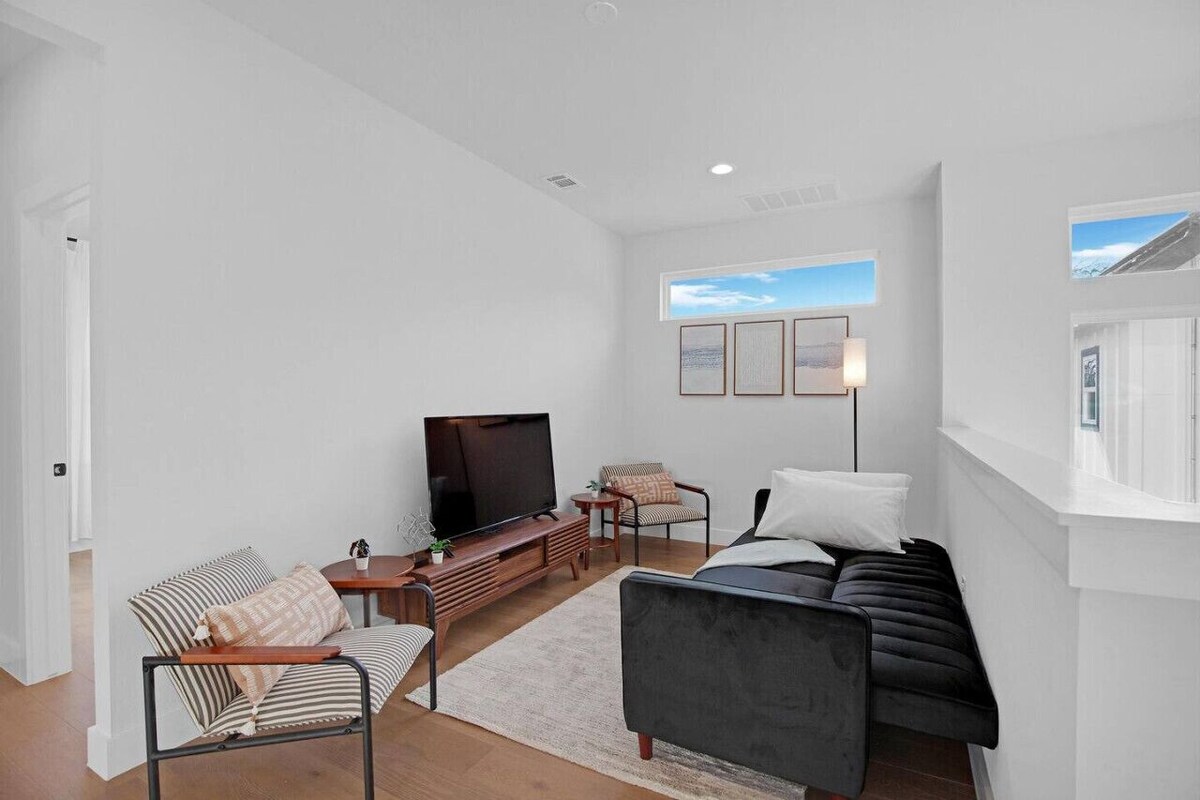 Photo 41 of Downtown Bliss: Modern 4-Bedroom Retreat w/Hot Tub