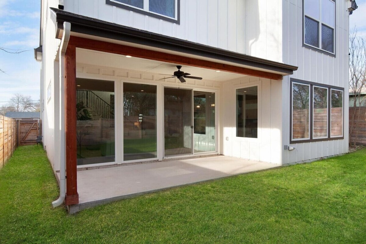 Photo 16 of Downtown Bliss: Modern 4-Bedroom Retreat w/Hot Tub