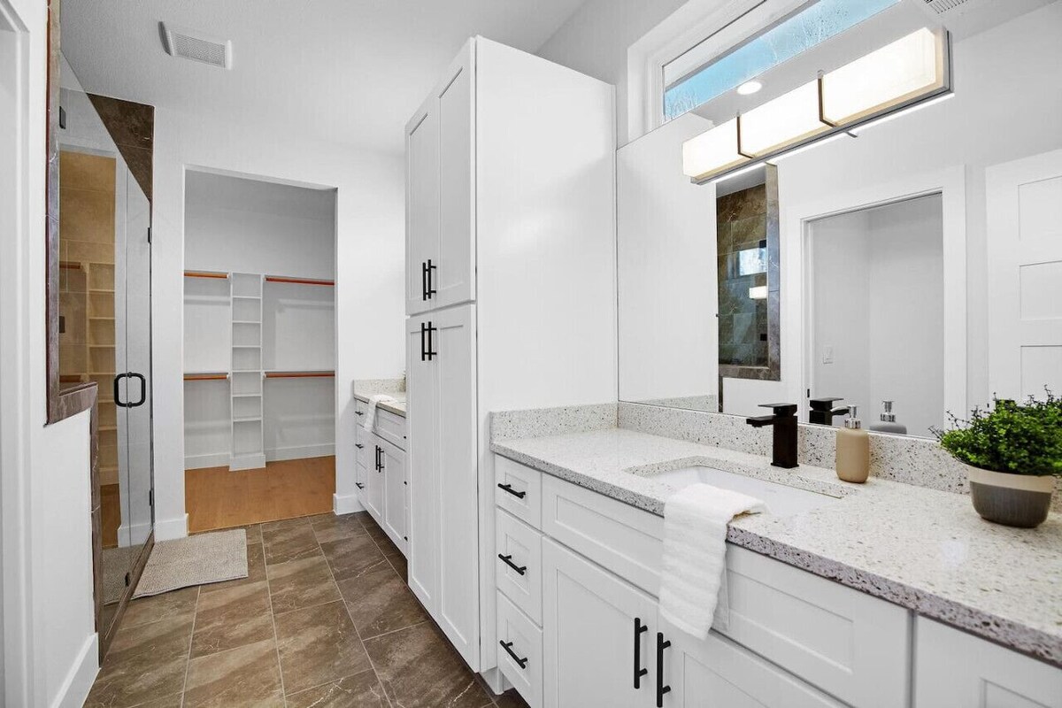 Photo 36 of Downtown Bliss: Modern 4-Bedroom Retreat w/Hot Tub