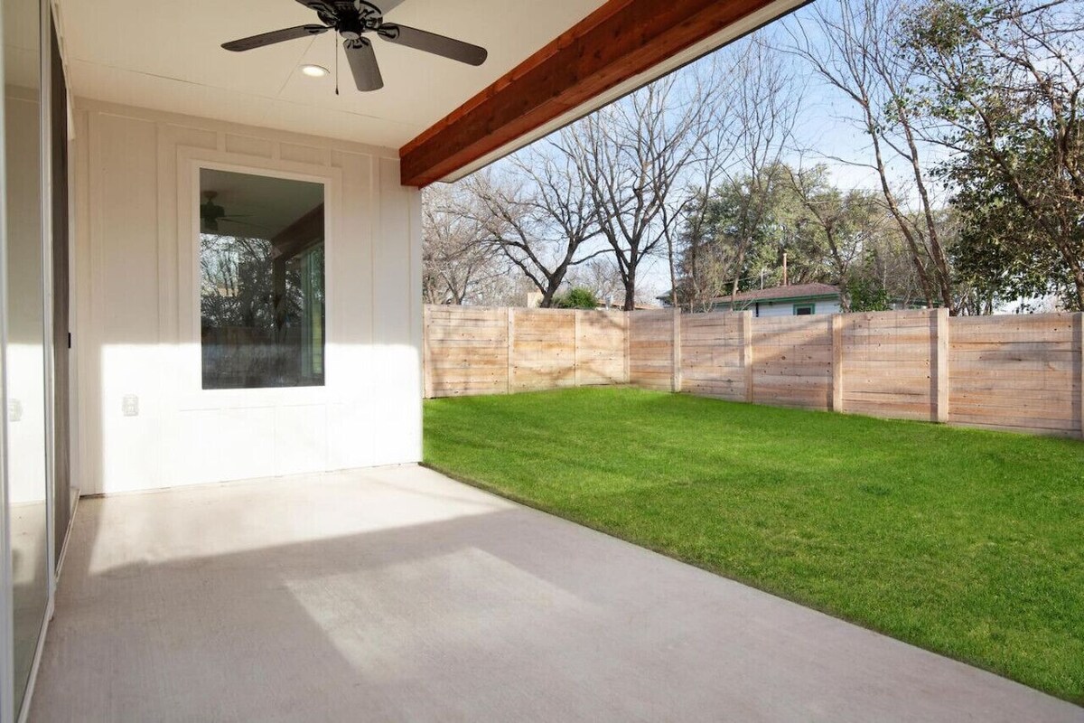 Photo 42 of Downtown Bliss: Modern 4-Bedroom Retreat w/Hot Tub