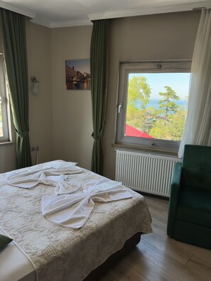 Chambre Deluxe | Bureau, espace de travail pour ordinateur portable, Wi-Fi gratuit