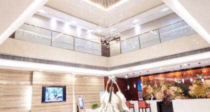 Qianzhou Yijia Hotel