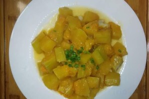 Unclassified image, 3 of 84, button - Longji Rice Terraces Weila Homestay (Longsheng)
