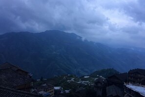 Unclassified image, 4 of 84, button - Longji Rice Terraces Weila Homestay (Longsheng)