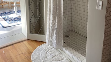 Suite Élite, 1 grand lit | Salle de bain