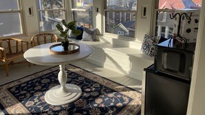 Elite Suite, 1 Queen Bed | Living area - Offutt Manor (Omaha)