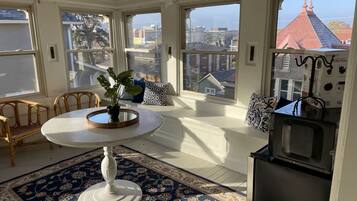 Suite Elite, 1 cama Queen size | Área de sala de estar