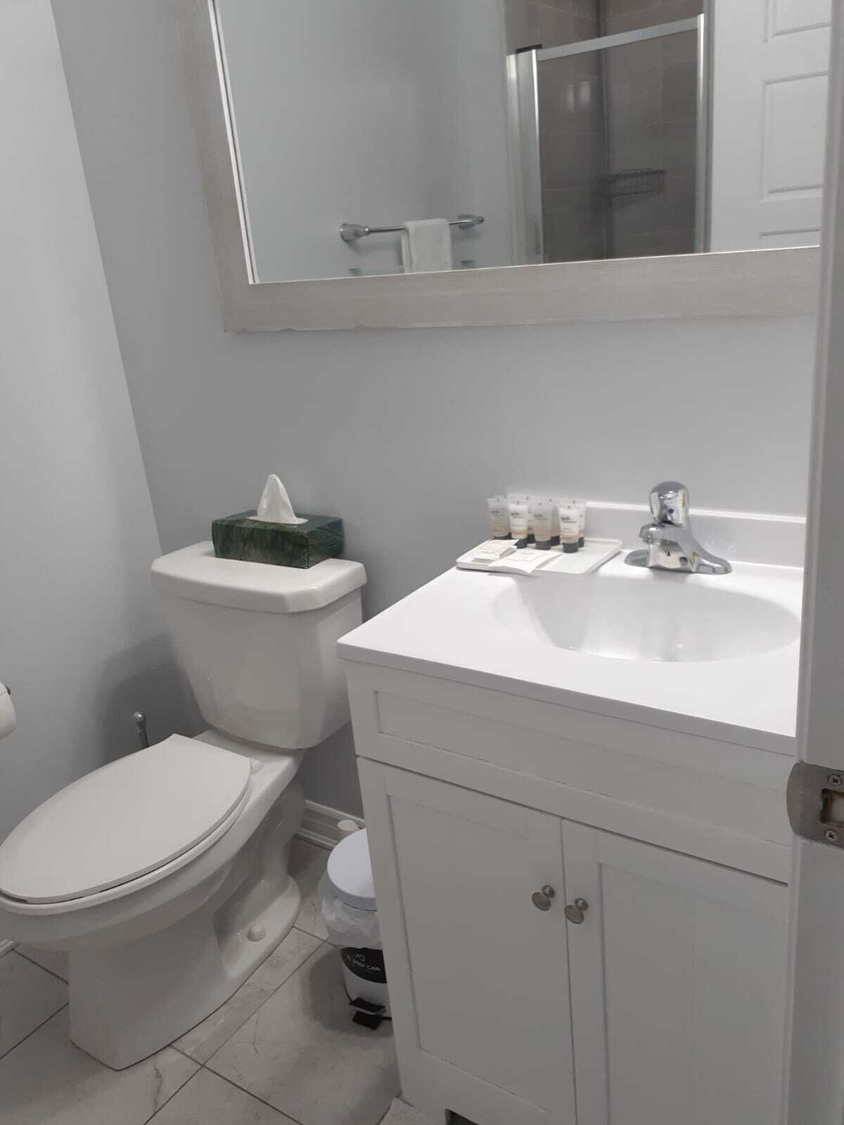 5 minutes from velodrom and community parks! Family sized townhome with balcony.