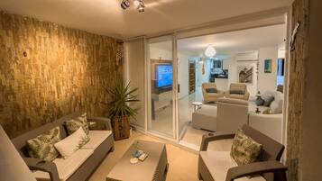 Smart TV, video games, music library, stereo